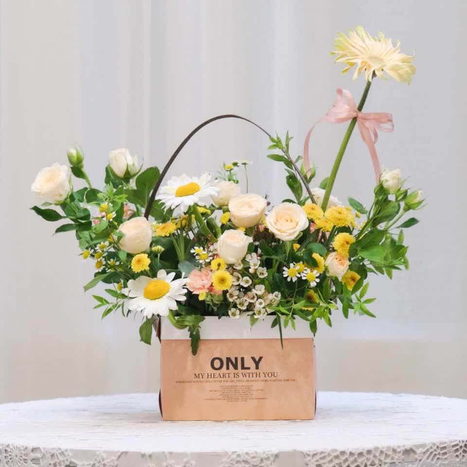 Only U鮮花提籃